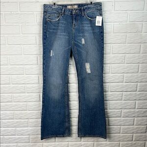 YMI BOOTCUT FLARE MID RISE EMBROIDERED POCKETS DISTRESSED JEANS NWT SZ 9 JR